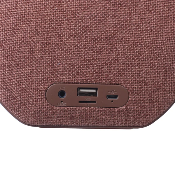 Fabric Handle Bluetooth Speaker (3).jpg