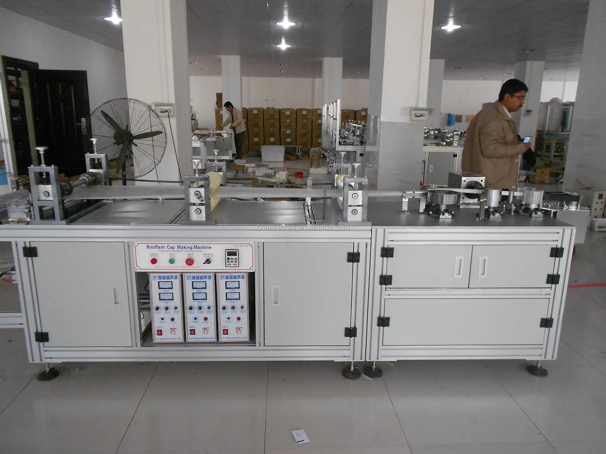 bouffant cap machine.JPG