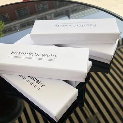 stud earrings (3).jpg