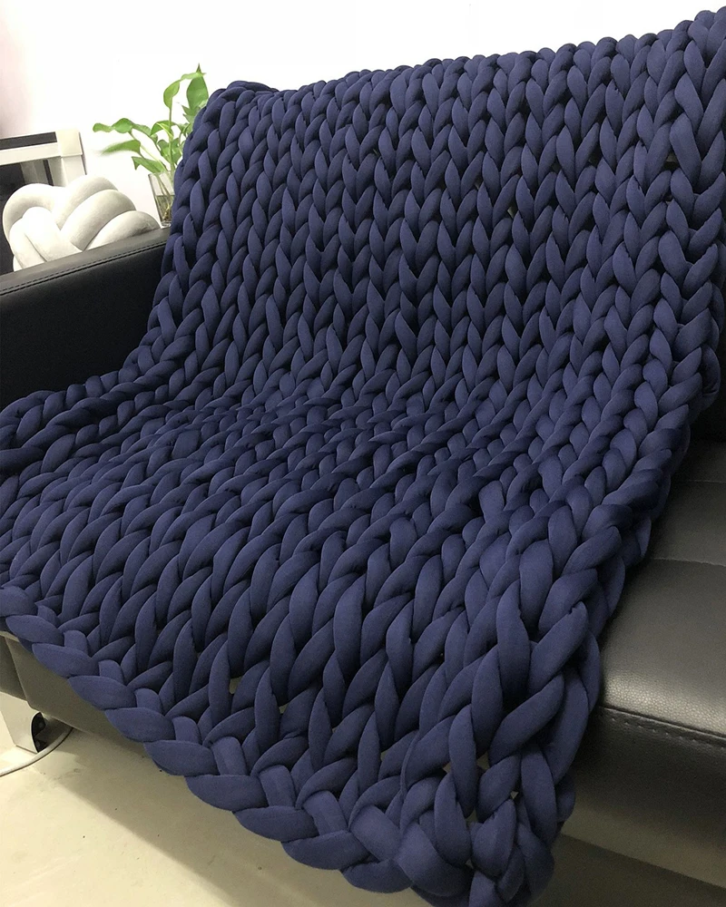 Beroyal Seamless Cotton Tube Filled Chunky Braid Knit Blanket With