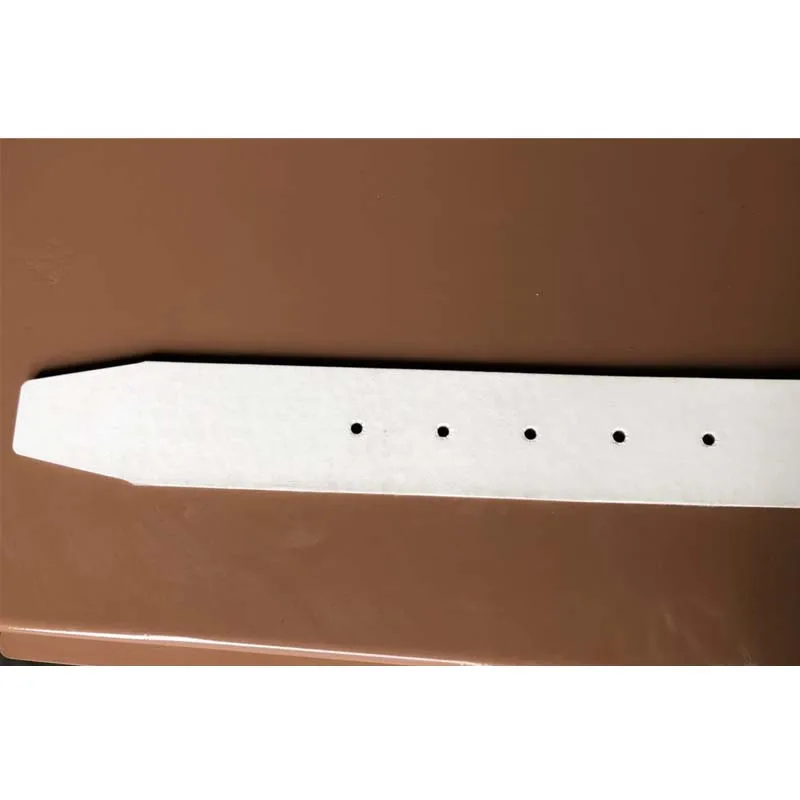 leather belt punching 5.jpg