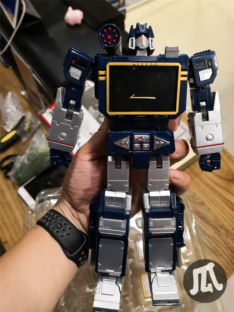 Toys House Factory THF01J MP-13 Soundwave Tape Recorder & 6 Tape In Stock KO 