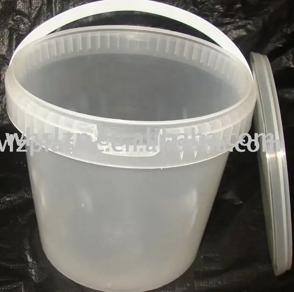 clear plastic bucket