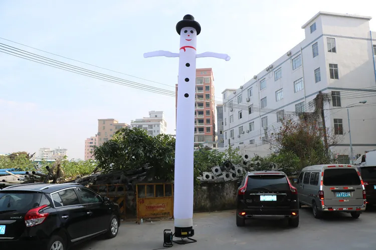 inflatable snow man.jpg