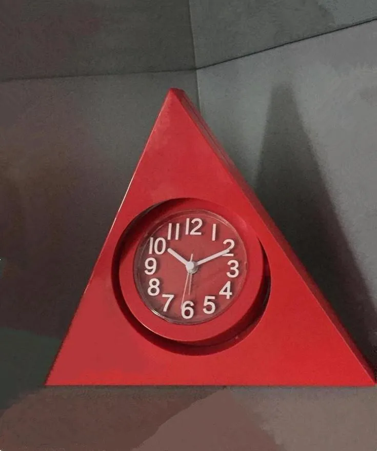 Triangle Shaped 3d Numbers Scale Desktop Alarm Clock - Buy 3d Numbers ...