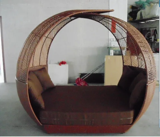 Round Outdoor Swing Bed Photos