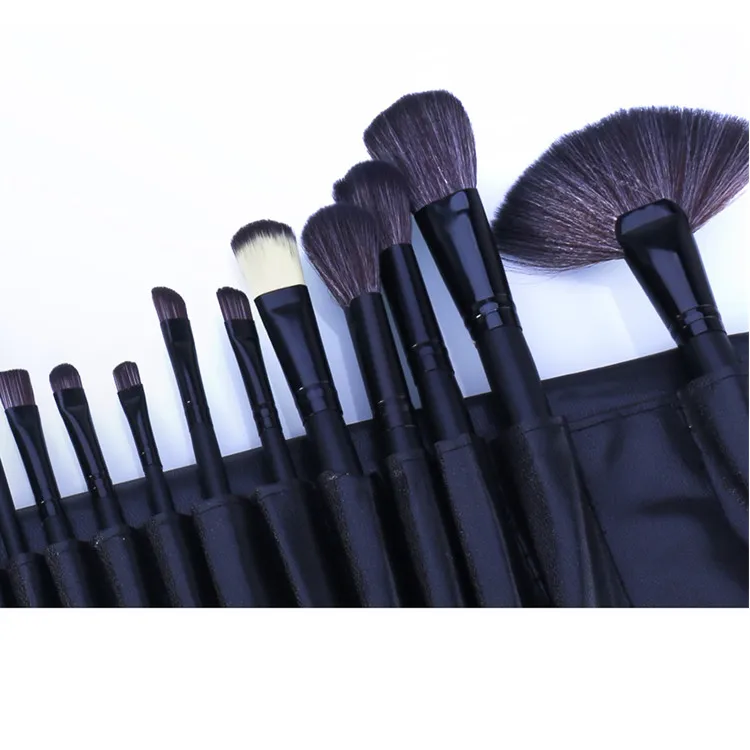 makeup brush kit.jpg