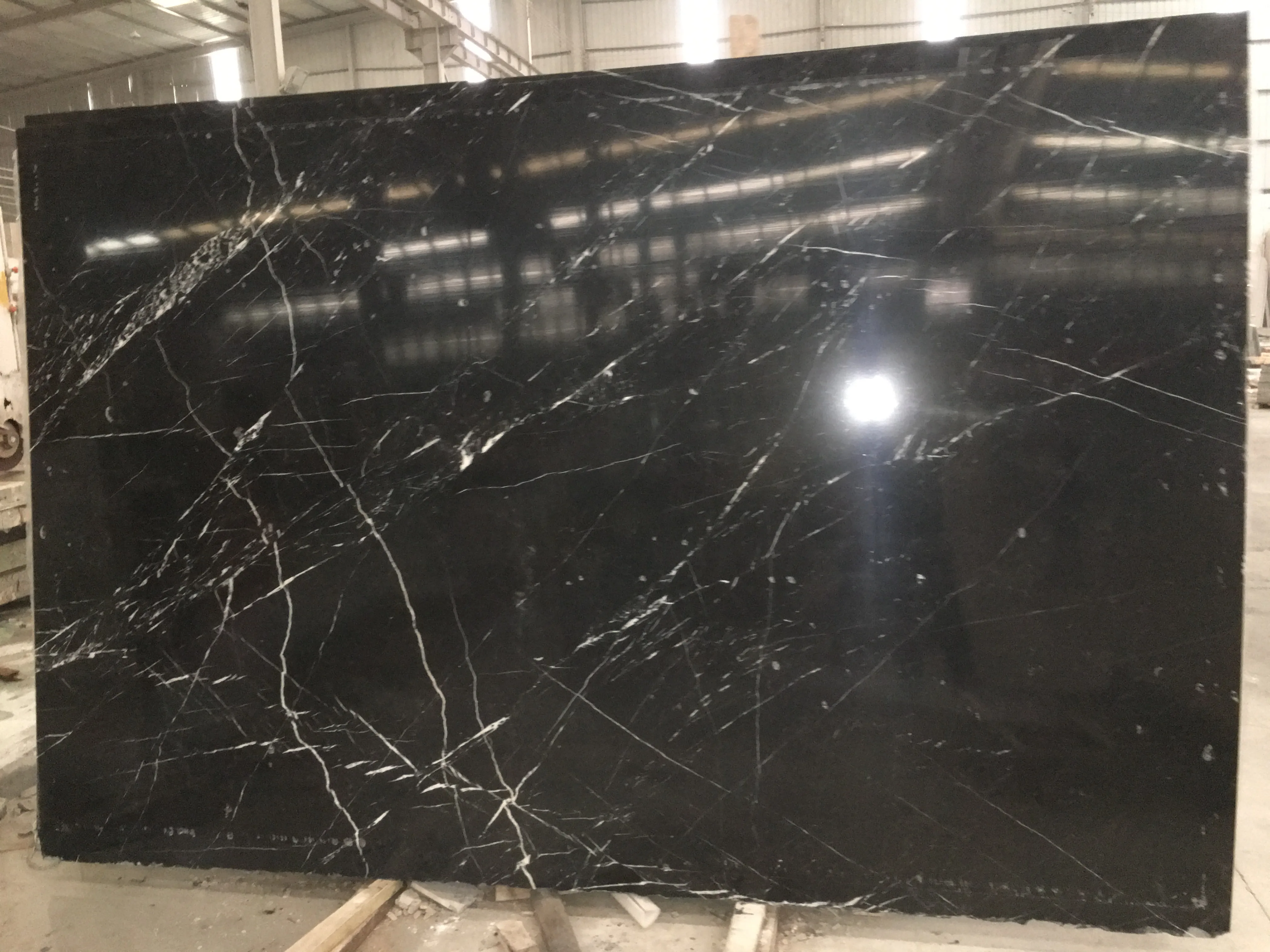 Samistone Black and White Slab Hotel Project Marble Stair
