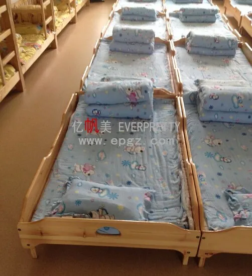 Environmental Daycare Furniture Stackable Wood Single Children Bed For