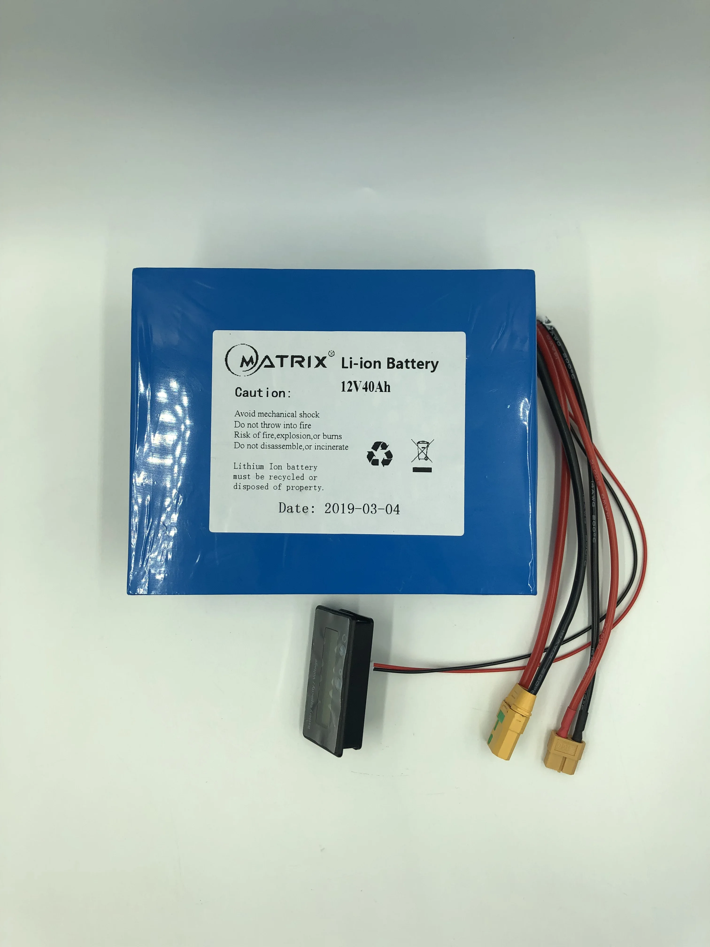 Литий-ионный полимерный аккумулятор зарядка. Литий-ионные аккумуляторы 4,8 вольт. Зарядное устройство для литий полимерных аккумуляторов. Бмс плата для 18650 на 2 аккумулятора с балансиром. Мощные литиевые аккумуляторы 12 вольт.