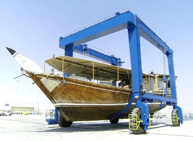 Marina crane Marina crane