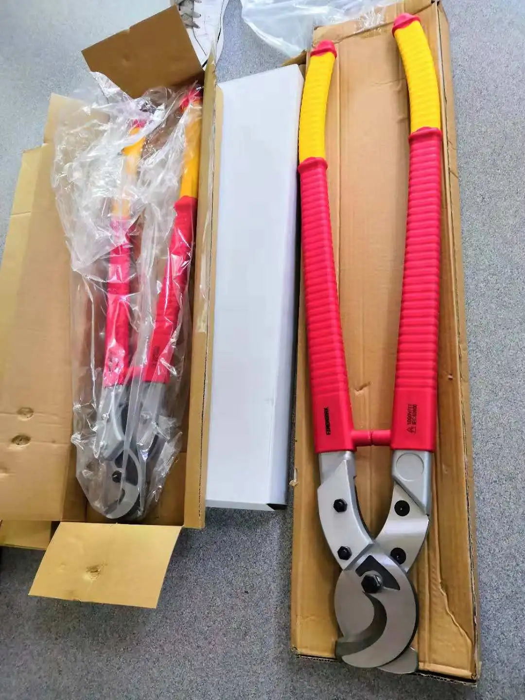 95LB505 Insulated Cable Cutting Pliers
