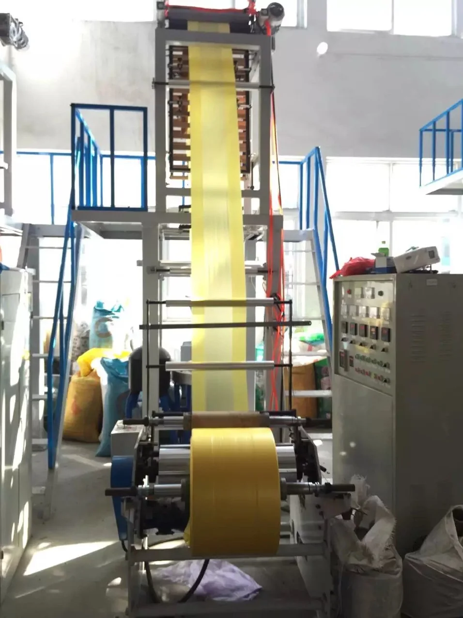 Pe Plastic Carry Bag Making Machines Price For Manufacturing Of Plastic