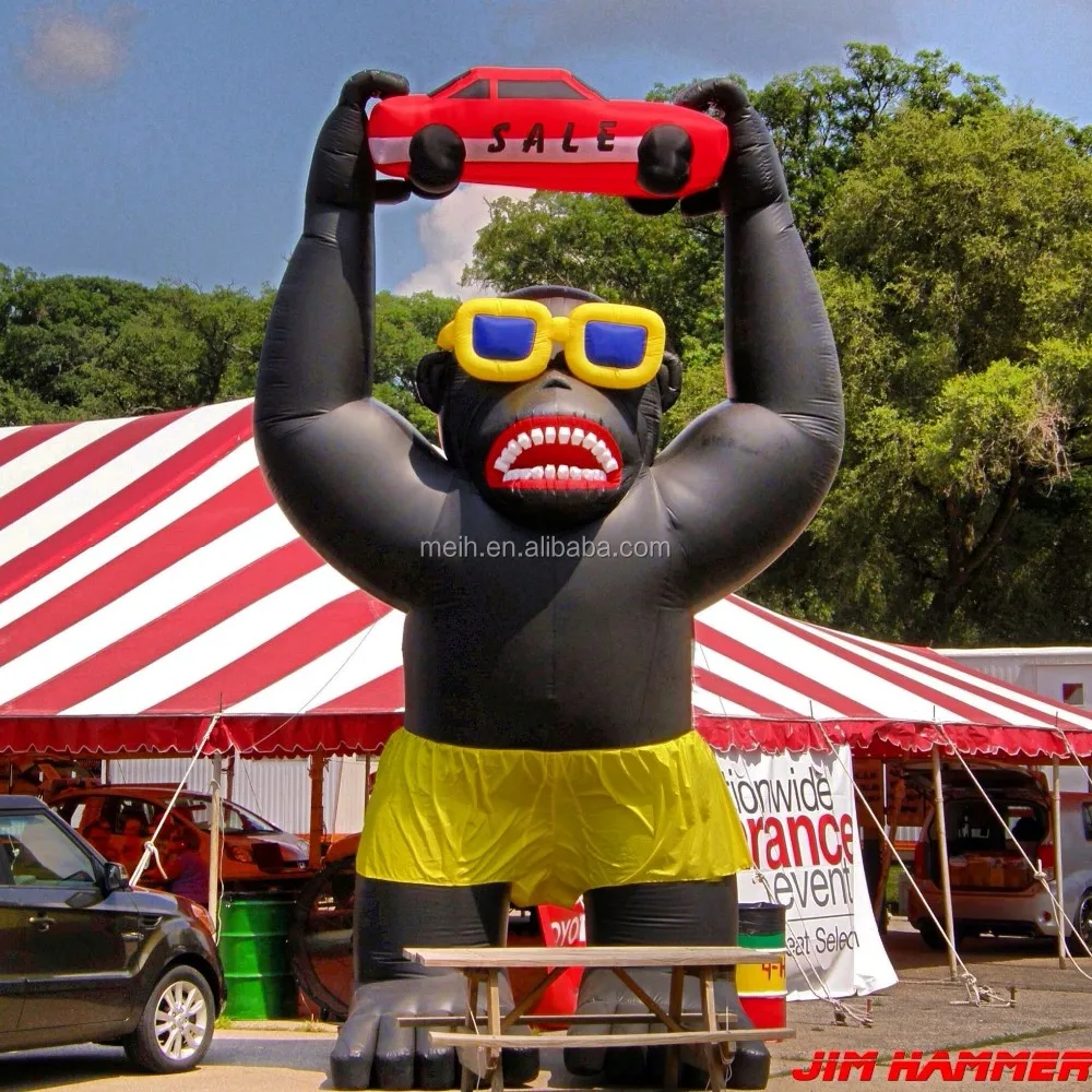 Commercial Outdoor 20ft Tall Inflatable Gorilla Holding Car For