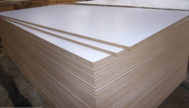 高品质 4毫米双面三聚氰胺密度板