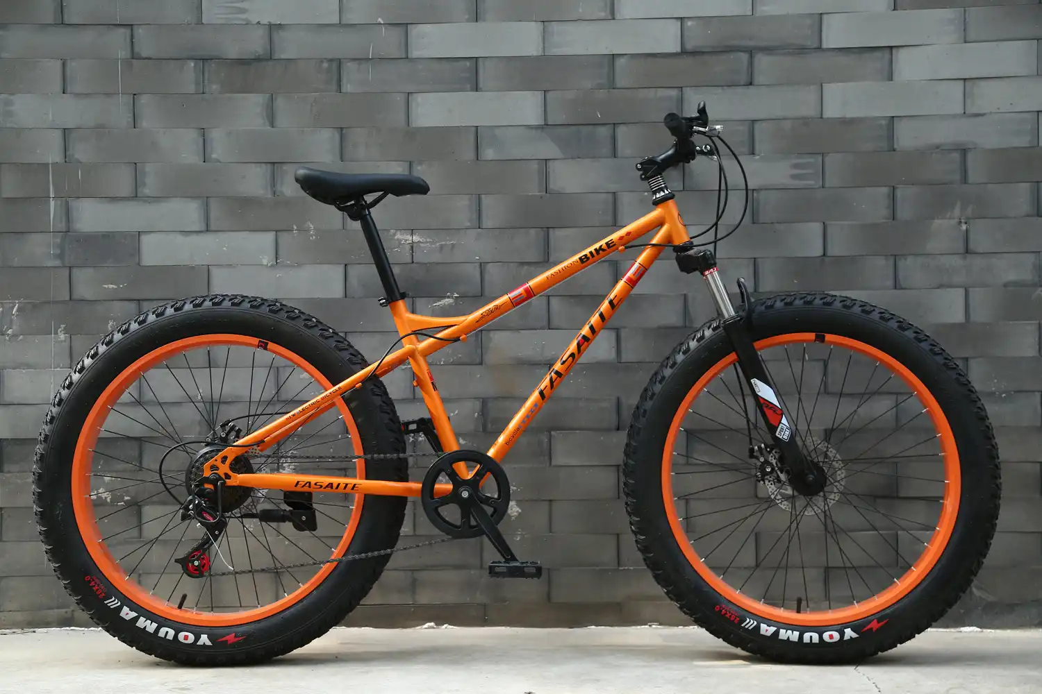 Wholesale 18 胖轮胎雪自行车中国新模型廉价固定齿轮公路自行车固定齿轮自行车 Bicicletas Fixie From M Alibaba Com