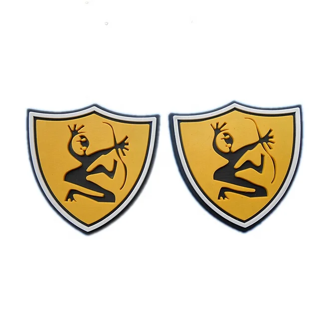 Eco-friendly OEM label for clothing PVC badge.jpg
