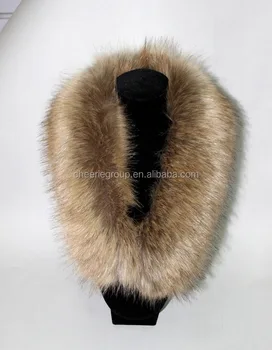 black faux fur collar