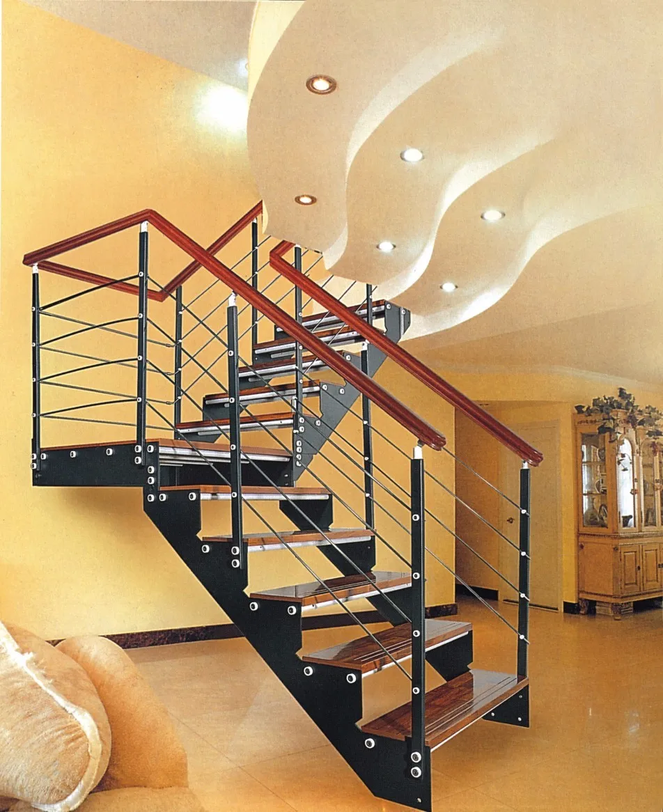 Modern Design Engineered Wood Flooring Steel Wood Arc Stairs