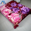 Alibaba wholesale bedding velour blankets throws