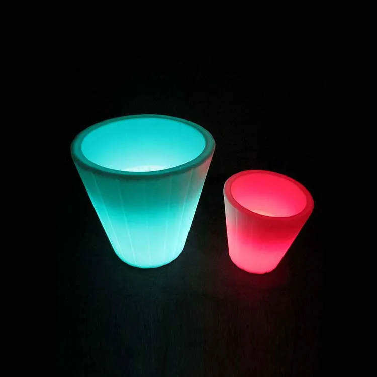 Illuminated Large Outdoor Glow In The Dark Led Flower Pots - Buy Glow