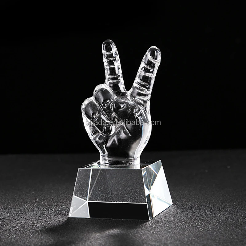 Wholesale Handshake Trophy Custom Competition Crystal Glass Trophy