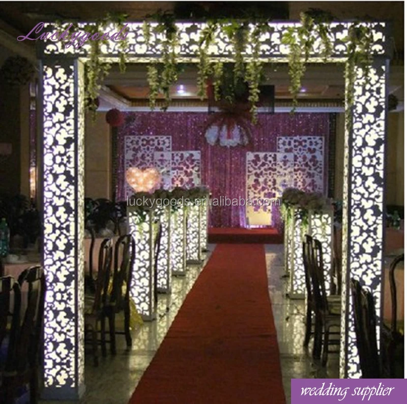 
Fashionable cream white decorative wedding arch wholesale 