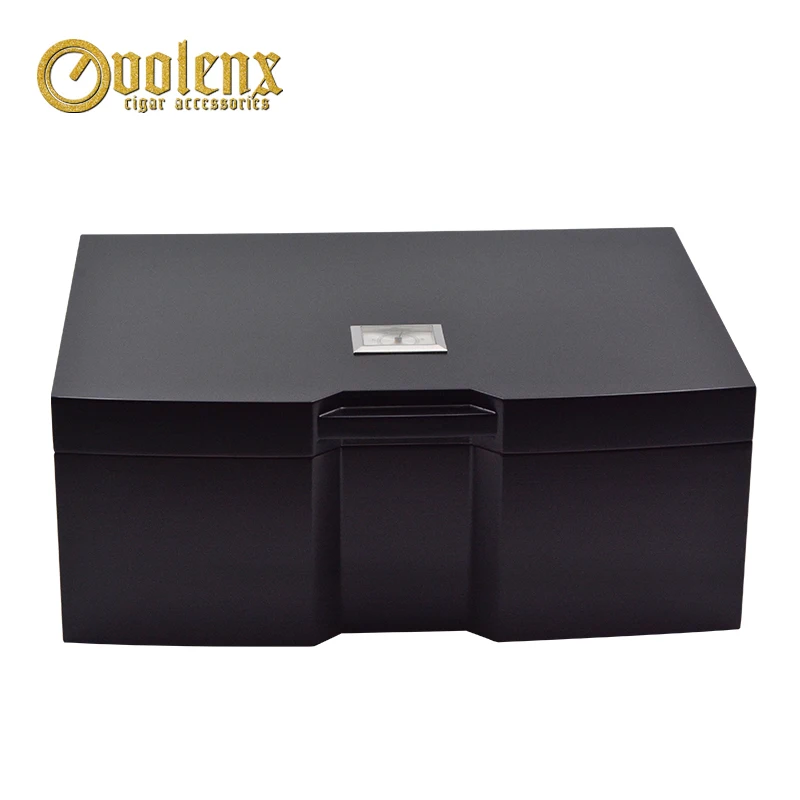 ciagr humidor black.jpg
