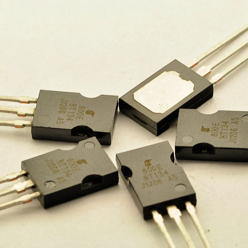 New Original Offer To-126 4a 800v Bt134 Original New Transistor Bt134 ...