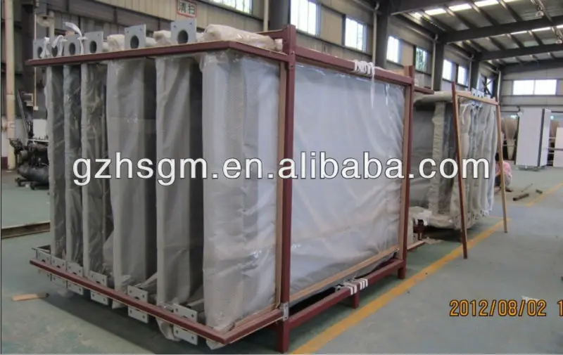 light box packing & loading 002.jpg