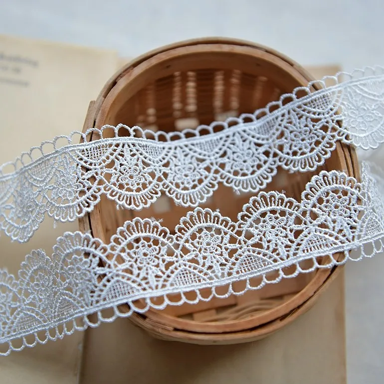 wholesale high quality 100% cotton lace embroidery fabric lace trimming