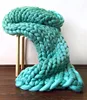Factory directly price warm soft Adults Age Group Ky1801handmade merino wool Chunky knit blanket crochet wool blankets