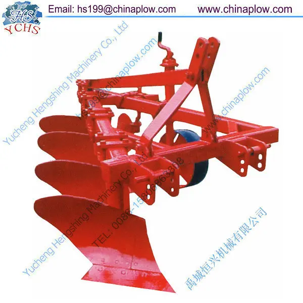 1L-435 mouldboard plough.jpg