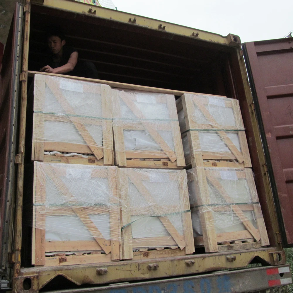 wooden crate loading.jpg