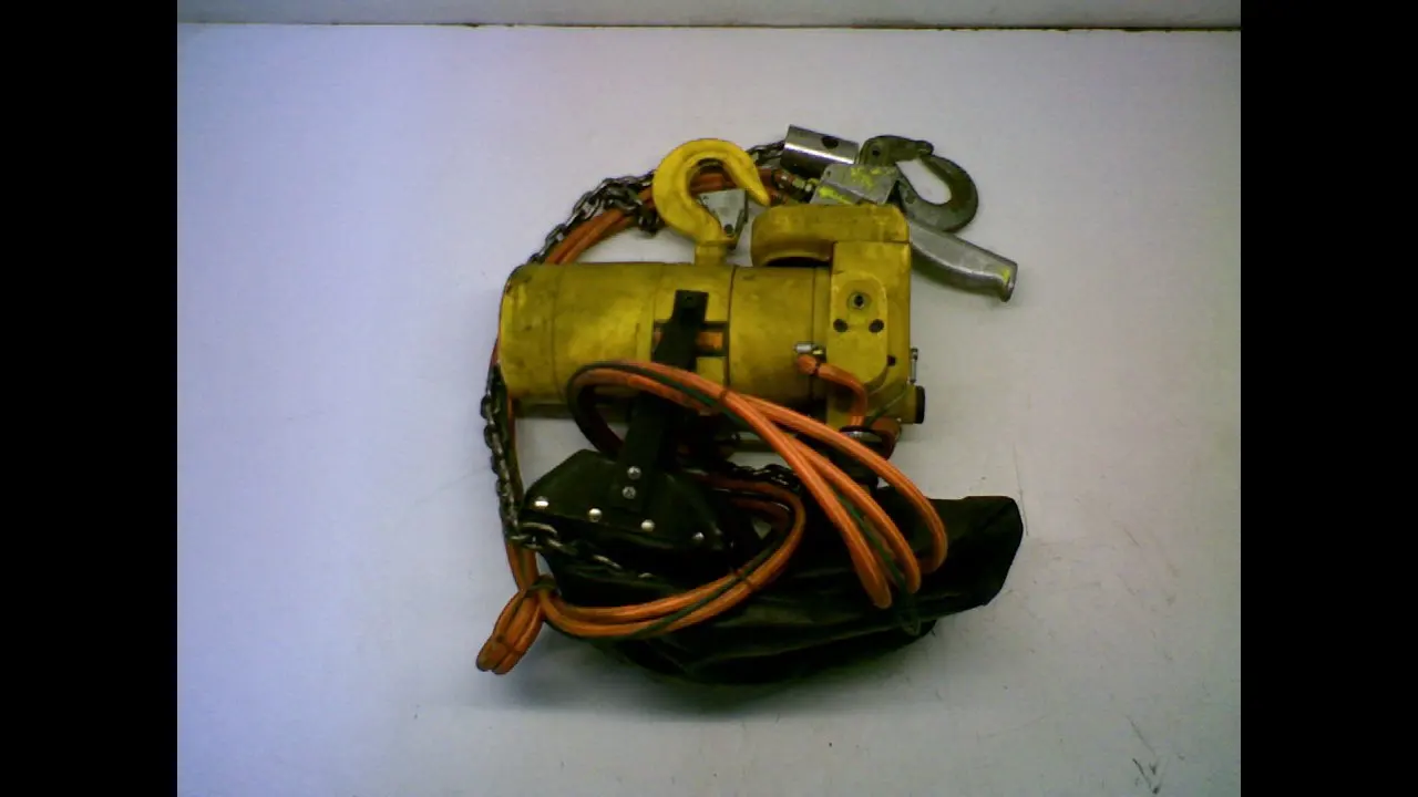 Harrington Hoist 1/4 Ton Harrington TCR Air Chain Hoist, Pendant Control, Part No TCR250P