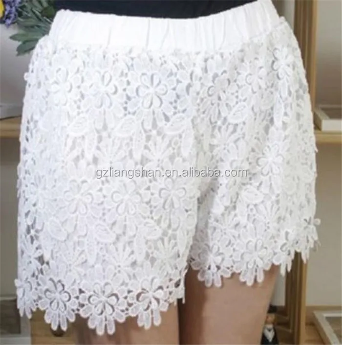 white lace shorts