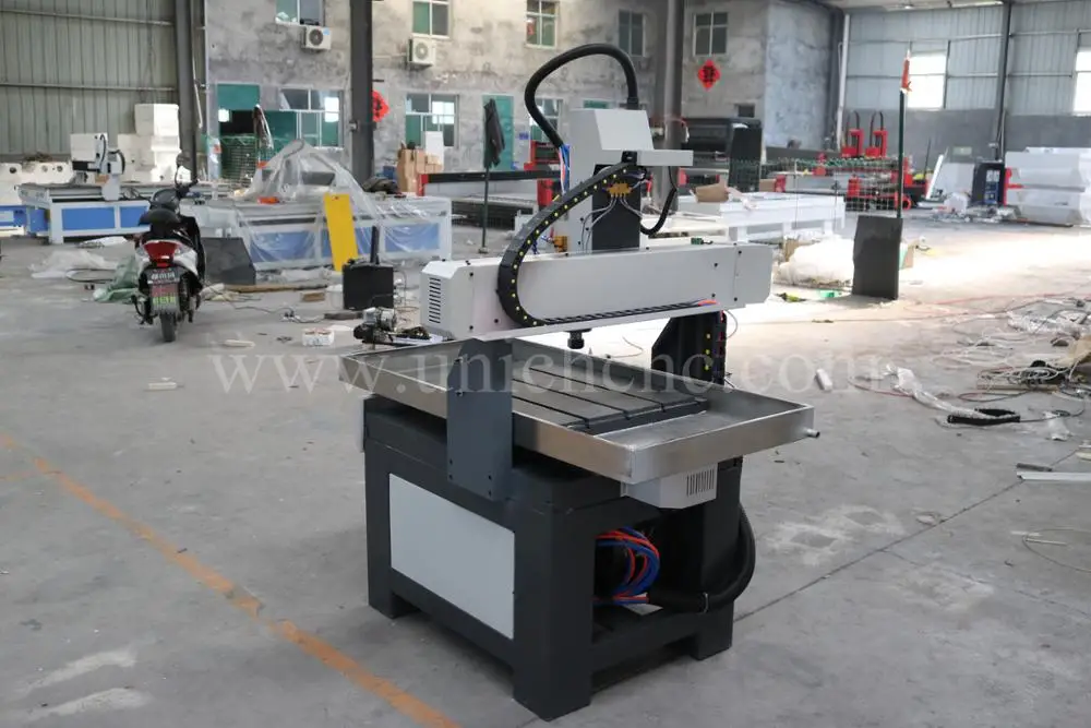 high precision table move cnc router machine