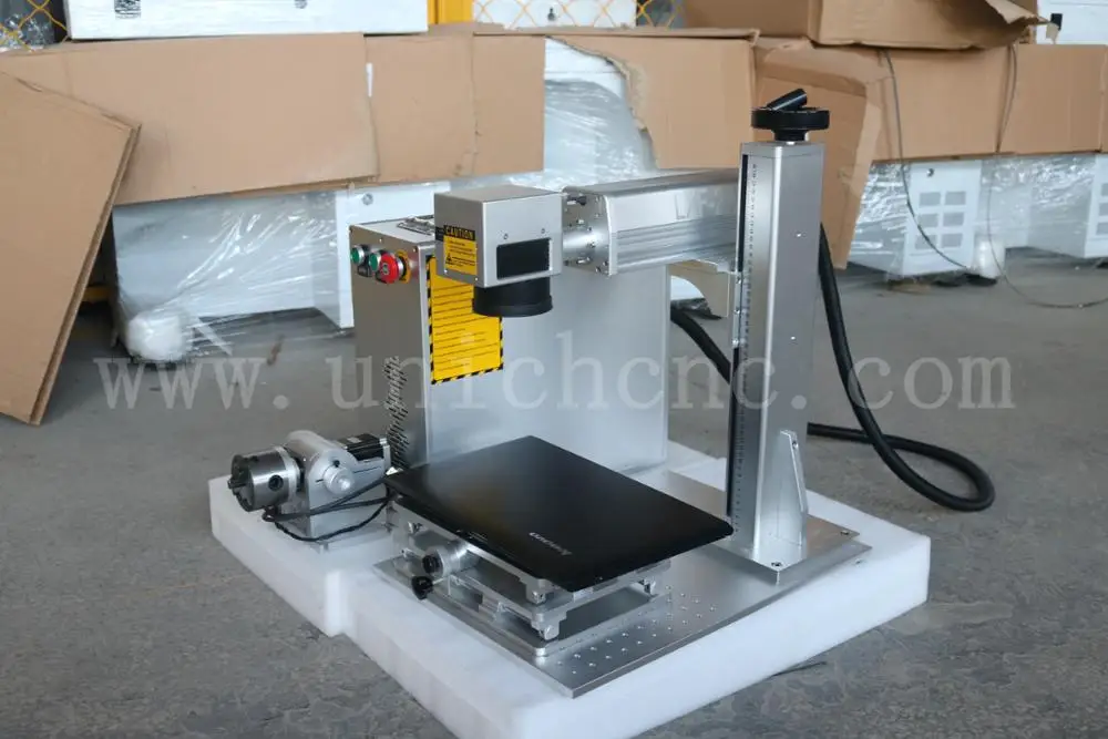 UNICH fiber laser marking machine with 20/30/50W Raycus/Max generator