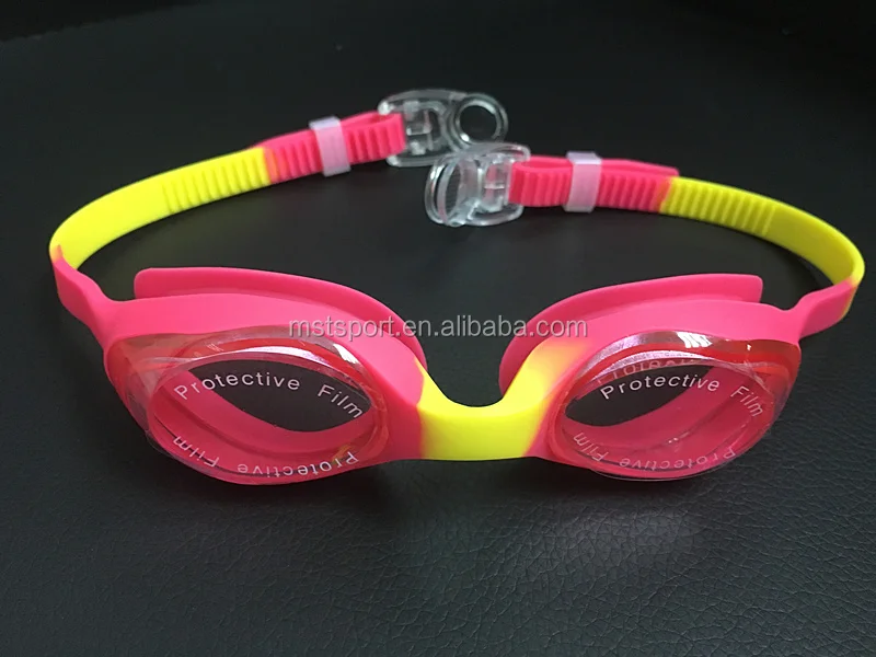 swimming goggles.jpg
