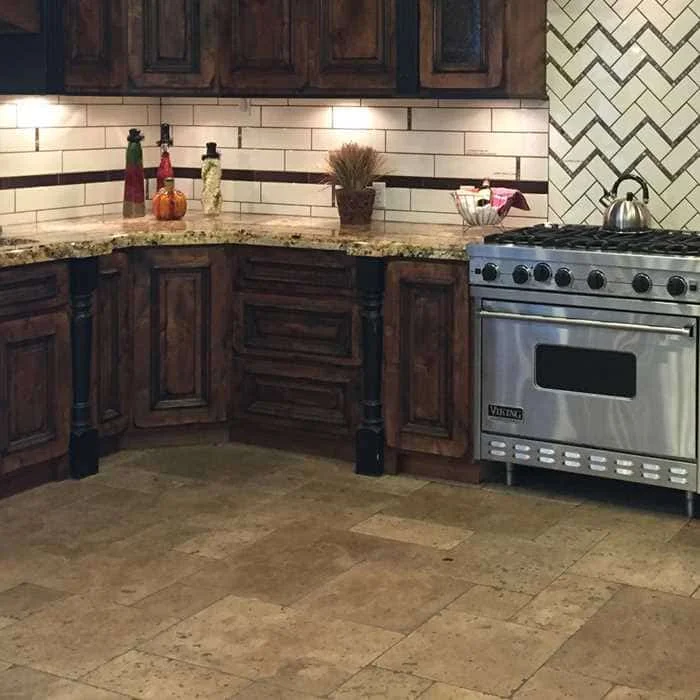 Wholesale Versailles Mexican Tumbled Stone Tile Flooring