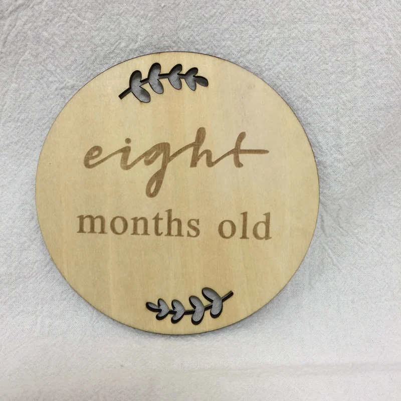  Engraved wooden monthly milestone plaques set of 15 pcs (1).JPG