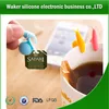 2017 new promotion items tea accessories wholesale silicone tea bag hanging holder silicone tea bag holder clip