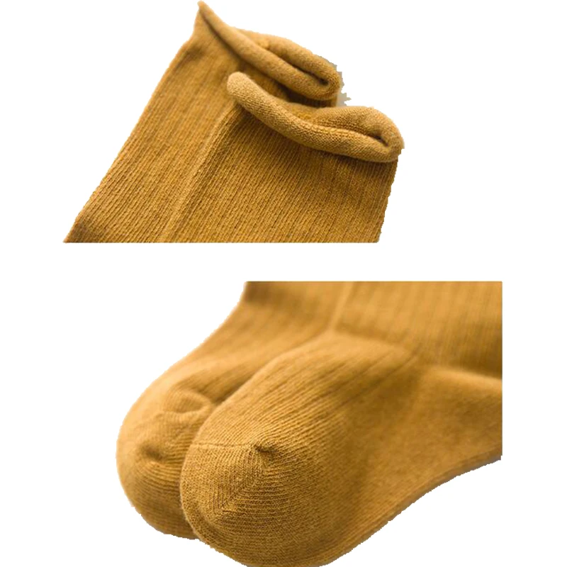 pom pom socks
