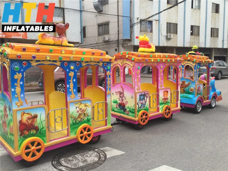 Animal world theme trackless train for sale