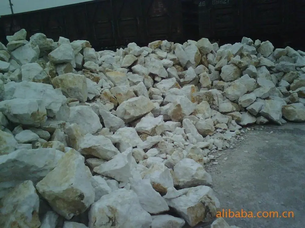 
China High quality low iron natural silica 99.7% 