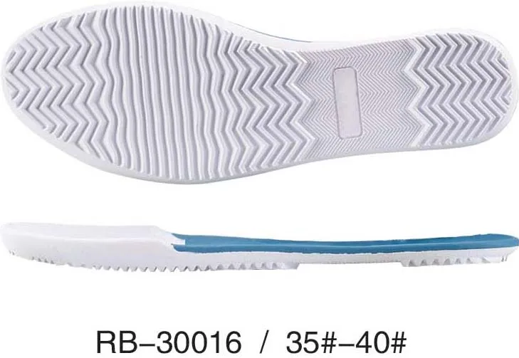 sports shoes with soft sole