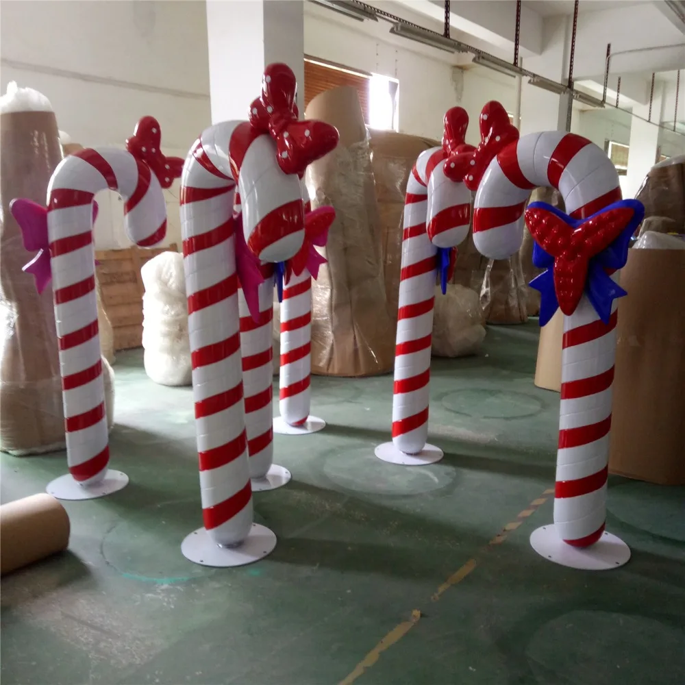 Meest populaire kleurrijke outdoor fiberglass crutch kerstmis candy cane decoratie