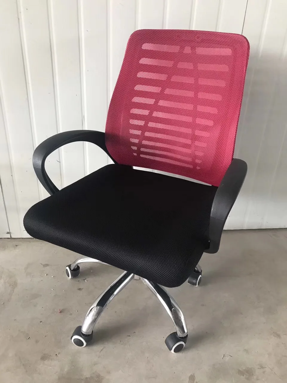 Comfortable Swivel Adjustable Folding Armrest Office Chair With Nylon