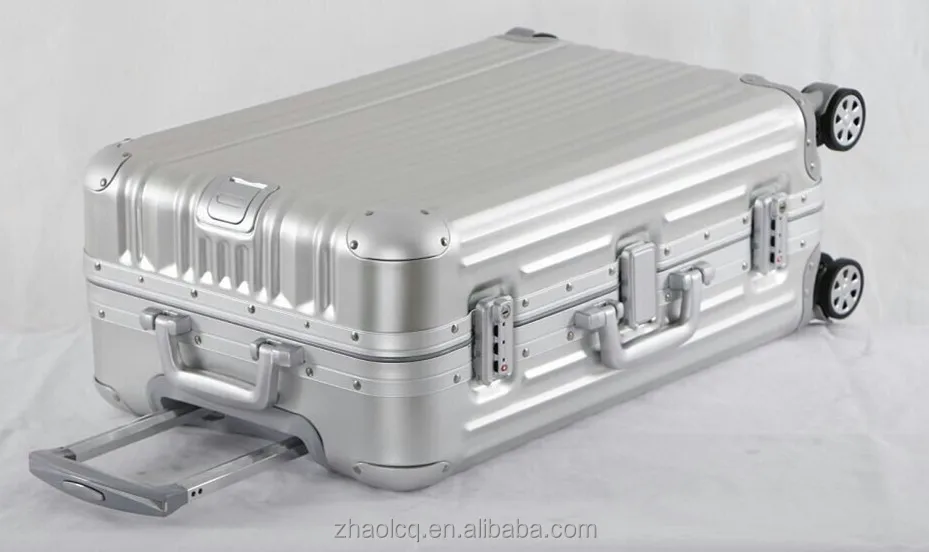 aluminium carry on case