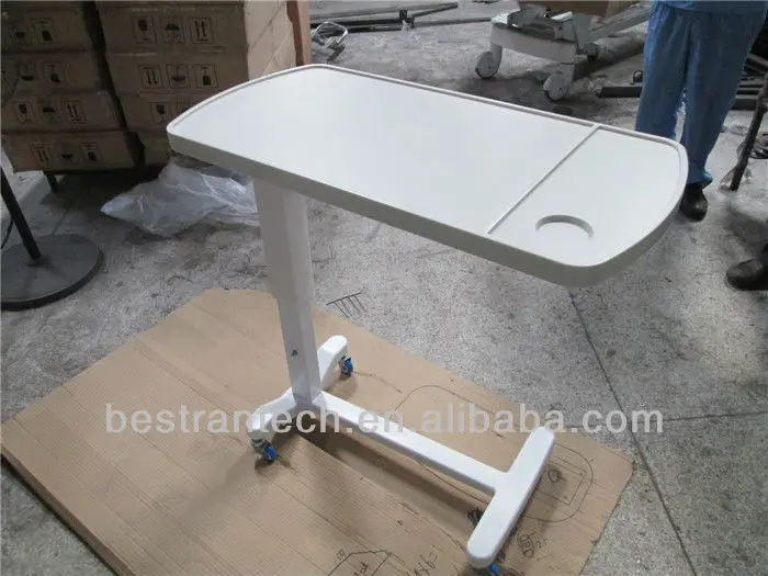 Bt At002 Vier Rader Abs Krankenhaus Betttisch Essen Im Bett Buy Tisch Essen Im Bett Krankenhaus Tisch Krankenhaus Betttisch Product On Alibaba Com